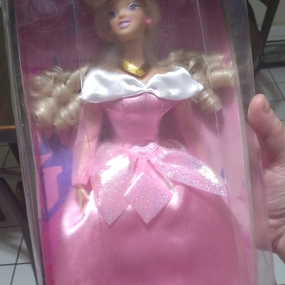 Disney Princess sleeping Beauty doll